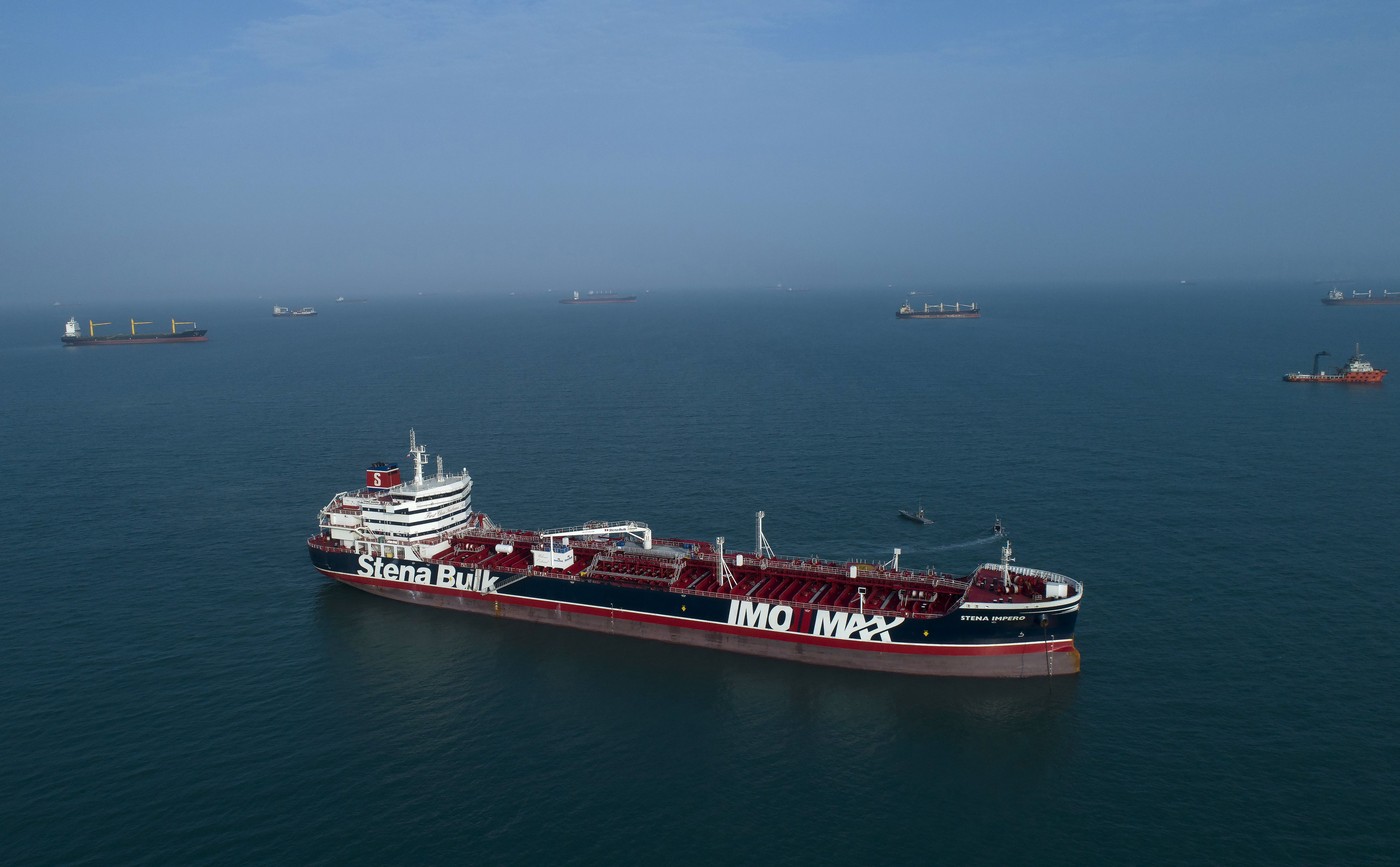 Harta detaliată a Strâmtorii Ormuz cu indicarea zonelor închise parțial de Iran în timpul negocierilor SUA-Iran privind sancțiunile economice Iran. | sursa foto: HotNews Harta detaliată a Strâmtorii Ormuz cu indicarea zonelor închise parțial de Iran în timpul negocierilor SUA-Iran privind sancțiunile economice Iran. | sursa foto: HotNews