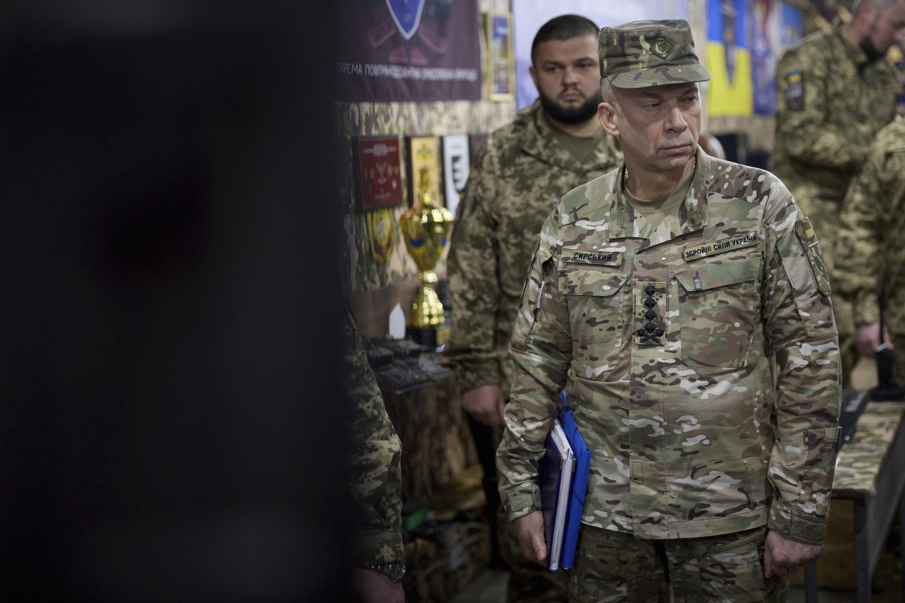 Harta detaliată a regiunilor estice din Ucraina cu zone marcate pentru recucerire teritoriu Ucraina și puncte de contraatacuri ucrainene și lovituri militare Rusia | sursa foto: HotNews Harta detaliată a regiunilor estice din Ucraina cu zone marcate pentru recucerire teritoriu Ucraina și puncte de contraatacuri ucrainene și lovituri militare Rusia | sursa foto: HotNews