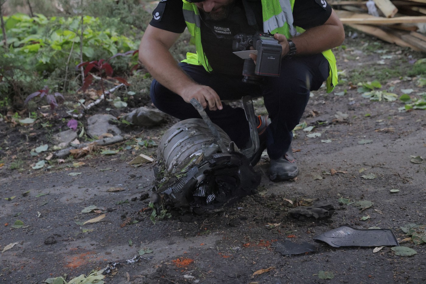 Drone rusești cu propulsie cu reacție „Geran-5” zburând deasupra Mării Negre, interceptate de forțele ucrainene în apărarea teritoriului. | sursa foto: HotNews Drone rusești cu propulsie cu reacție „Geran-5” zburând deasupra Mării Negre, interceptate de forțele ucrainene în apărarea teritoriului. | sursa foto: HotNews