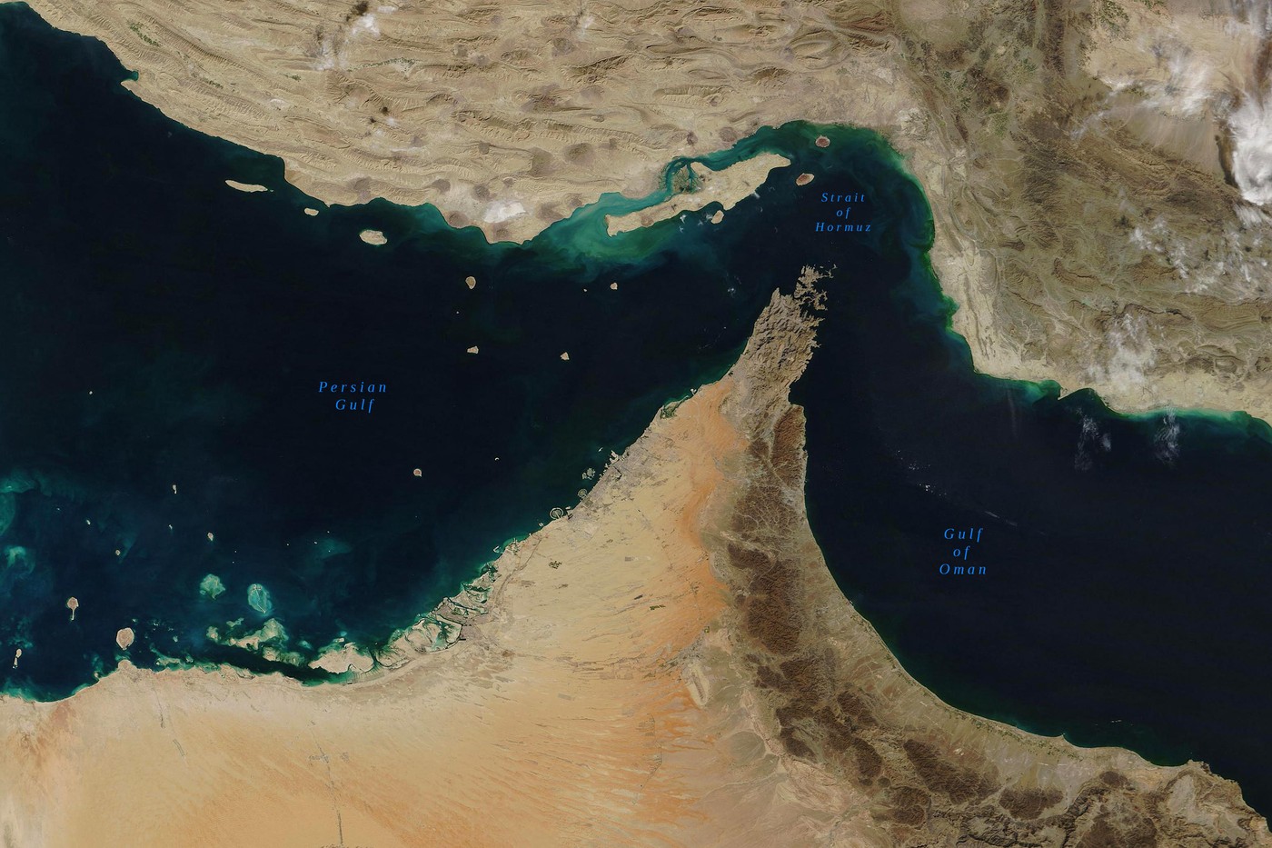 Nava MV GFS Galaxy avariată în Strâmtoarea Ormuz după atac iranian, în contextul conflictului SUA Iran și atacurilor rachete Orientul Mijlociu. | sursa foto: HotNews Nava MV GFS Galaxy avariată în Strâmtoarea Ormuz după atac iranian, în contextul conflictului SUA Iran și atacurilor rachete Orientul Mijlociu. | sursa foto: HotNews