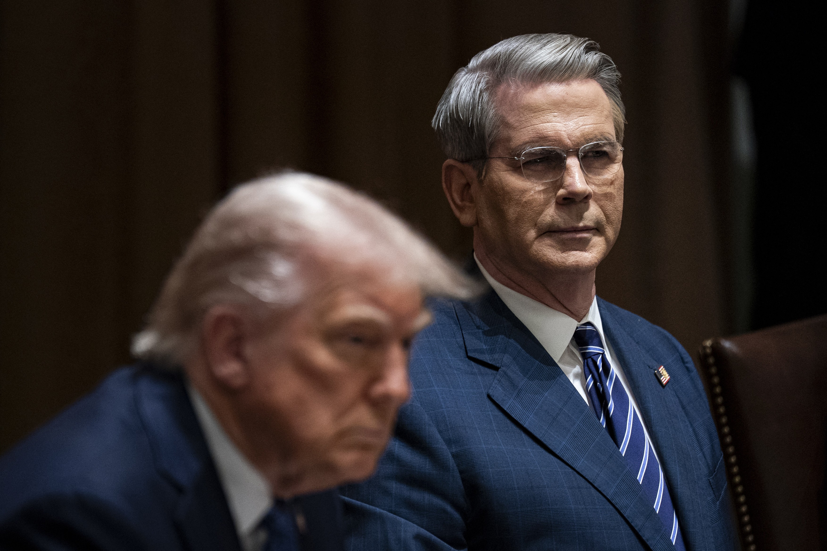 Donald Trump și Xi Jinping la Washington, în timp ce SUA și China prelungesc armistițiul comercial și continuă negocierile comerciale | sursa foto: Digi24 Donald Trump și Xi Jinping la Washington, în timp ce SUA și China prelungesc armistițiul comercial și continuă negocierile comerciale | sursa foto: Digi24