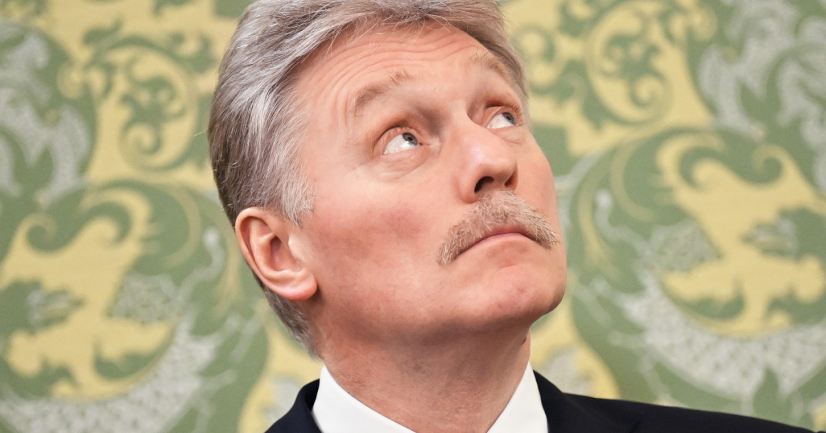 Dmitri Peskov la conferință de presă respingând acuzațiile despre atac Rusia NATO și reacția Kremlin privind spionaj rus și tensiuni NATO | sursa foto: Digi24 Dmitri Peskov la conferință de presă respingând acuzațiile despre atac Rusia NATO și reacția Kremlin privind spionaj rus și tensiuni NATO | sursa foto: Digi24