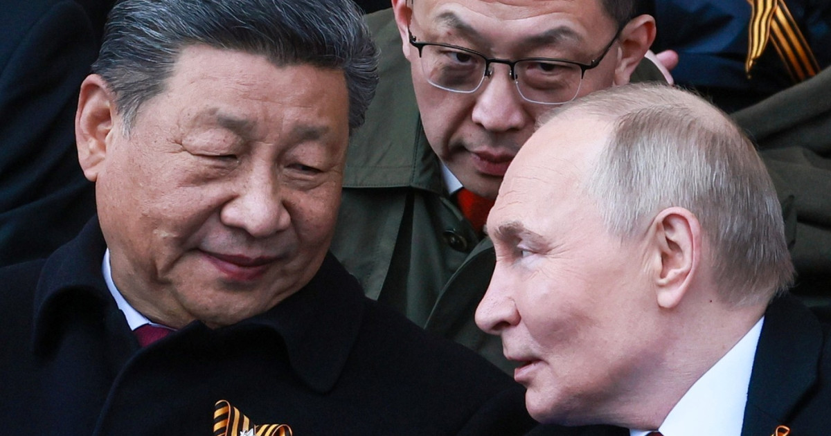 Harta lumii evidențiind Rusia și China, simboluri ale armelor nucleare și rachete balistice în contextul conflictului din Ucraina. | sursa foto: Digi24 Harta lumii evidențiind Rusia și China, simboluri ale armelor nucleare și rachete balistice în contextul conflictului din Ucraina. | sursa foto: Digi24