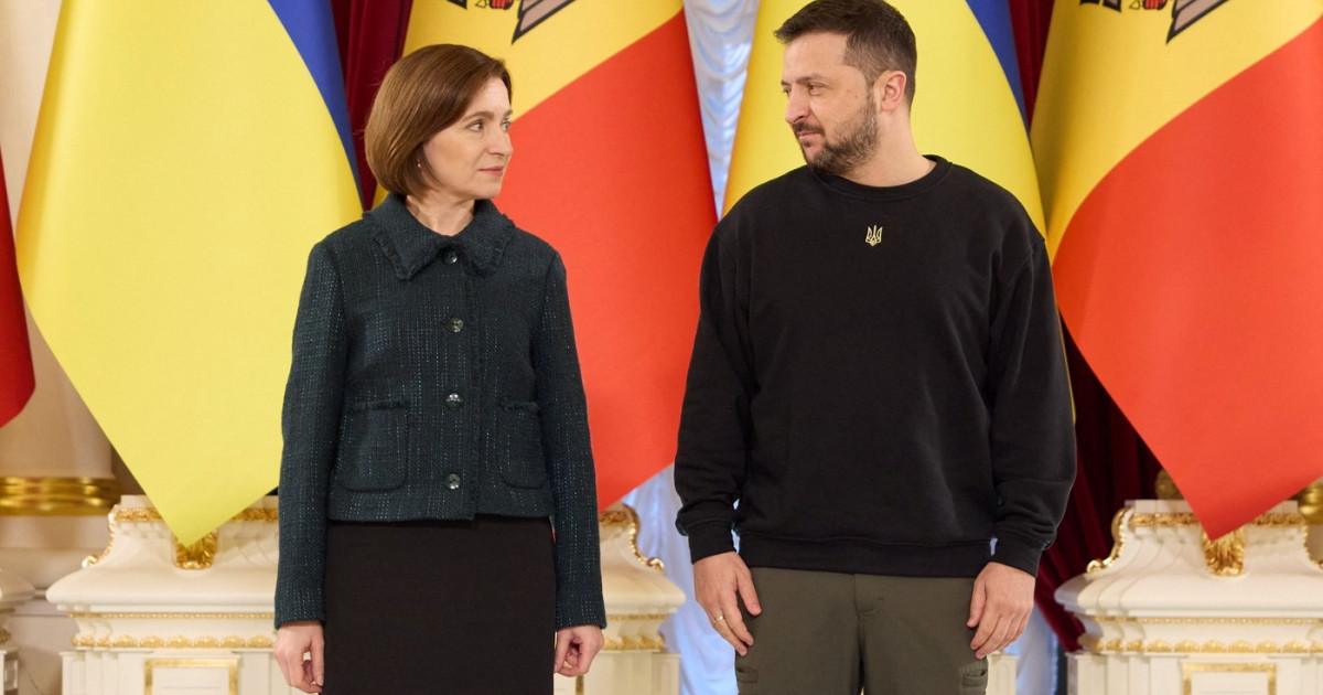 Maia Sandu Kiev alături de lideri europeni la ceremonia de 35 de ani a independenței Ucrainei, simbol al sprijinului european Ucraina | sursa foto: Digi24 Maia Sandu Kiev alături de lideri europeni la ceremonia de 35 de ani a independenței Ucrainei, simbol al sprijinului european Ucraina | sursa foto: Digi24