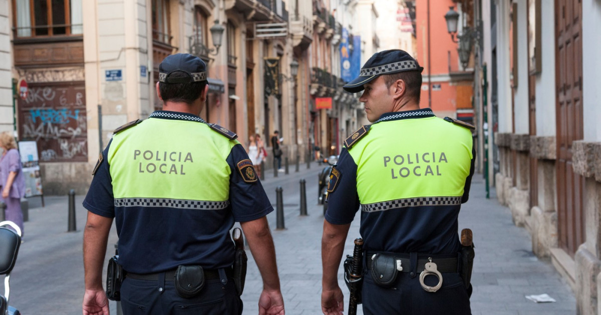 Bărbat român rănit în atac împușcare în drum spre proces crimă pentru asasinat la comandă în Spania, cu răni grave la spate și picior. | sursa foto: Digi24 Bărbat român rănit în atac împușcare în drum spre proces crimă pentru asasinat la comandă în Spania, cu răni grave la spate și picior. | sursa foto: Digi24