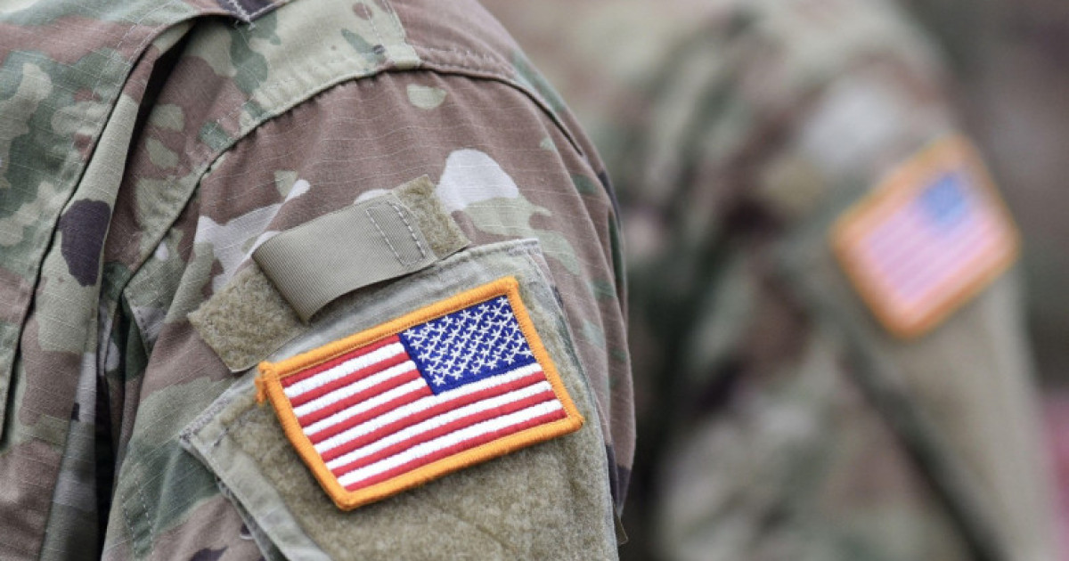 Soldați americani în echipament complet pregătiți pentru detașare în Europa în cadrul rotației trupelor militare din operațiunea Atlantic Resolve. | sursa foto: Digi24 Soldați americani în echipament complet pregătiți pentru detașare în Europa în cadrul rotației trupelor militare din operațiunea Atlantic Resolve. | sursa foto: Digi24