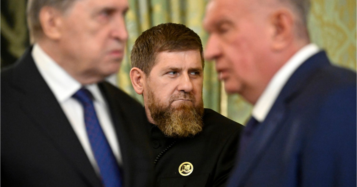 Ramzan Kadîrov în discurs oficial, reflectând tensiunile legate de succesiunea Cecenia și conflictul intern Rusia în regiune. | sursa foto: Digi24 Ramzan Kadîrov în discurs oficial, reflectând tensiunile legate de succesiunea Cecenia și conflictul intern Rusia în regiune. | sursa foto: Digi24