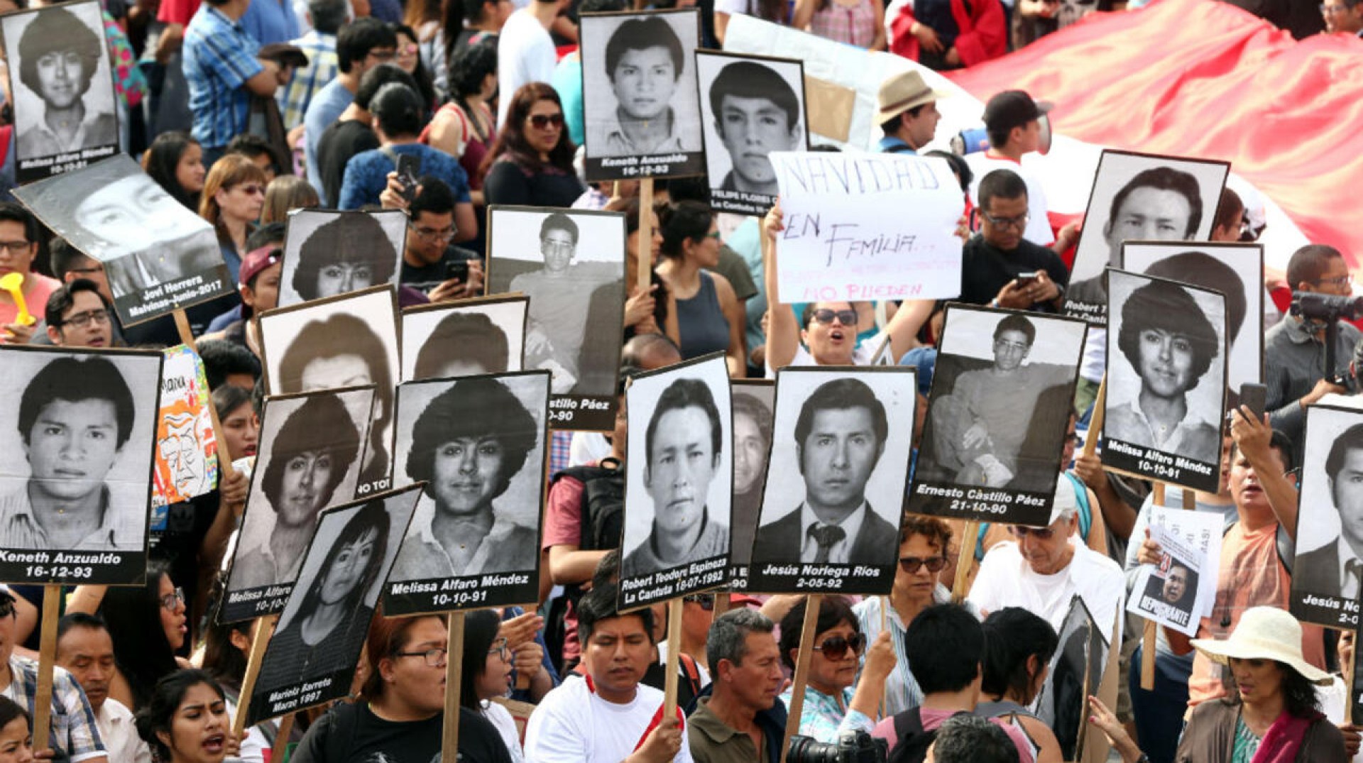 La Comisión de la Asociación Peruana de Derecho Constitucional se pronuncia sobre la Ley N.º 32107 La Comisión de la Asociación Peruana de Derecho Constitucional se pronuncia sobre la Ley N.º 32107