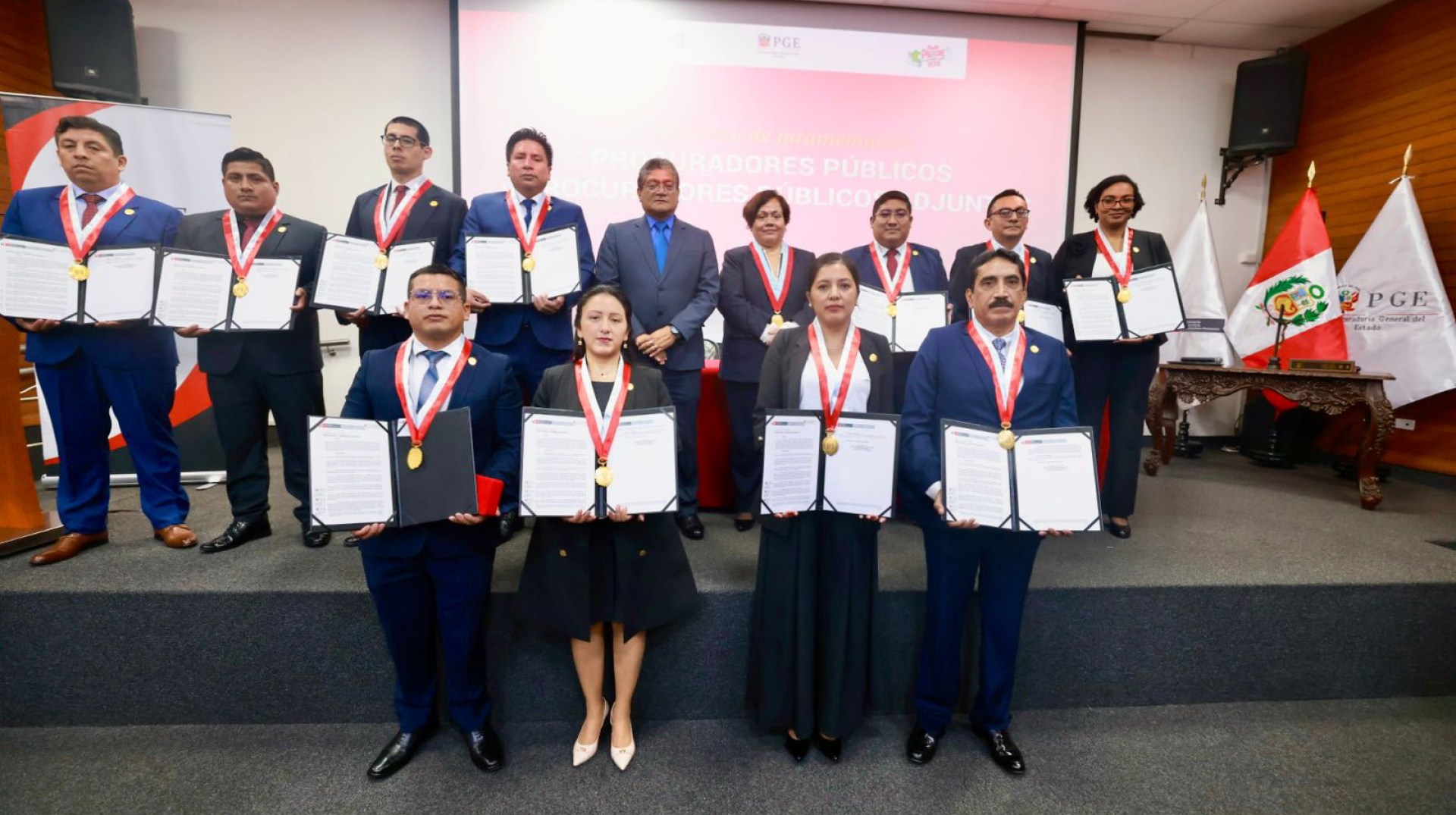 Once nuevos procuradores se incorporan al Sistema de Defensa Jurídica del Estado Once nuevos procuradores se incorporan al Sistema de Defensa Jurídica del Estado