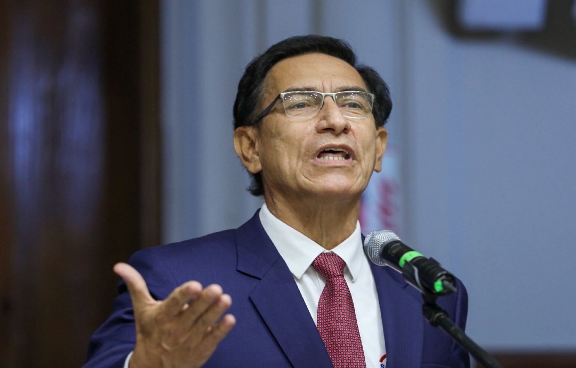 Congreso inhabilita a expresidente Martín Vizcarra por 10 años por cierre del Parlamento en 2019 Congreso inhabilita a expresidente Martín Vizcarra por 10 años por cierre del Parlamento en 2019