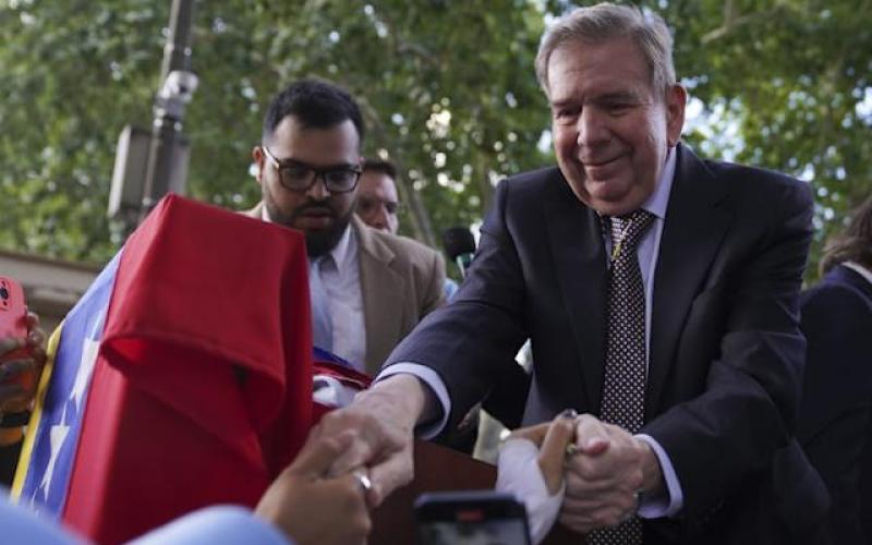 Chile da por terminada la misión de su embajador en Venezuela en medio de tensiones políticas Chile da por terminada la misión de su embajador en Venezuela en medio de tensiones políticas