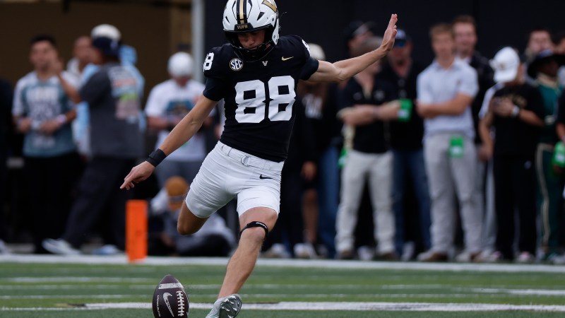 How to watch the Vanderbilt vs. Texas NCAA college football game today: Kickoff time, channel, where to stream and more How to watch the Vanderbilt vs. Texas NCAA college football game today: Kickoff time, channel, where to stream and more