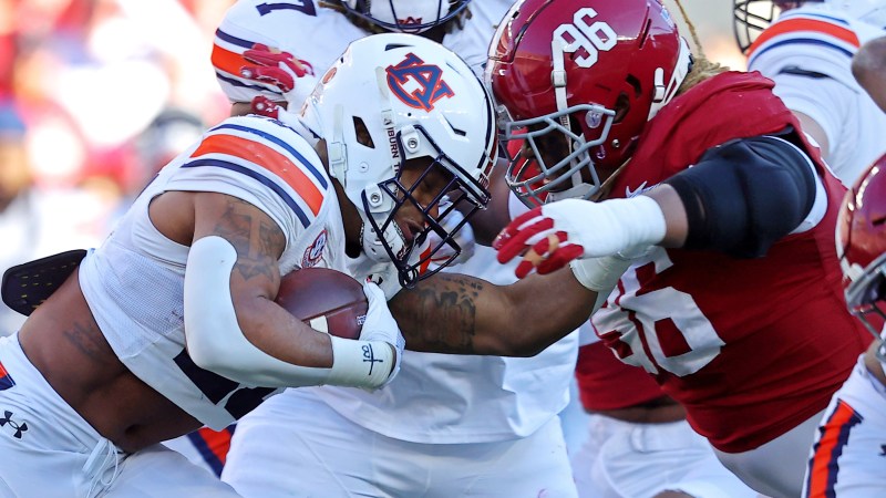 Alabama has everything to lose in the Iron Bowl Alabama has everything to lose in the Iron Bowl