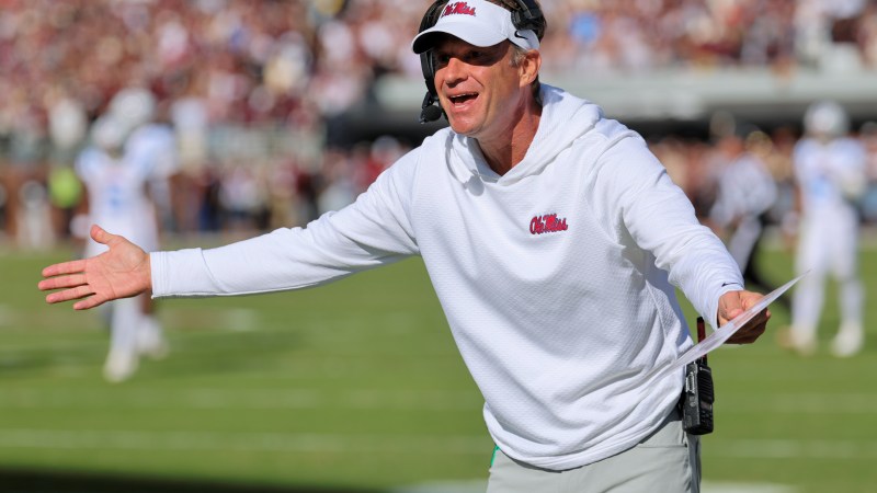 Lane Kiffin's future hangs in doubt after meeting with Ole Miss brass Lane Kiffin's future hangs in doubt after meeting with Ole Miss brass