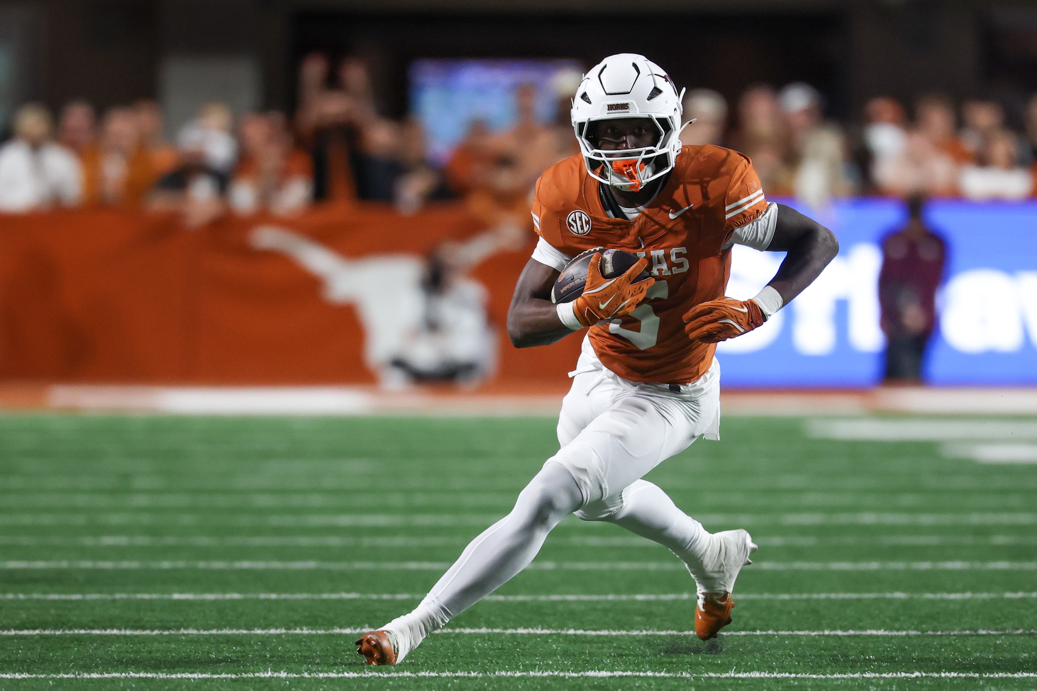 Quintrevion Wisner, the Longhorns' leading rusher the past two seasons, is the the fourth Texas running back to enter the NCAA transfer portal this season. (Photo by David Buono/Icon Sportswire via Getty Images)