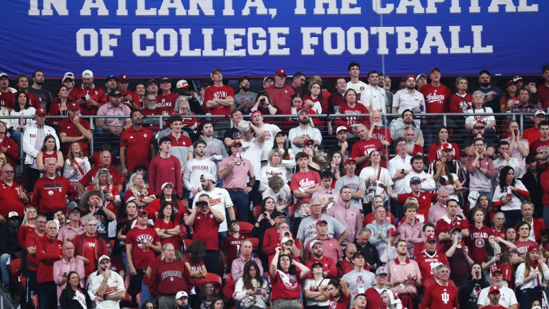 Indiana’s CFP takeover shows why more playoff games need to be on campus Indiana’s CFP takeover shows why more playoff games need to be on campus