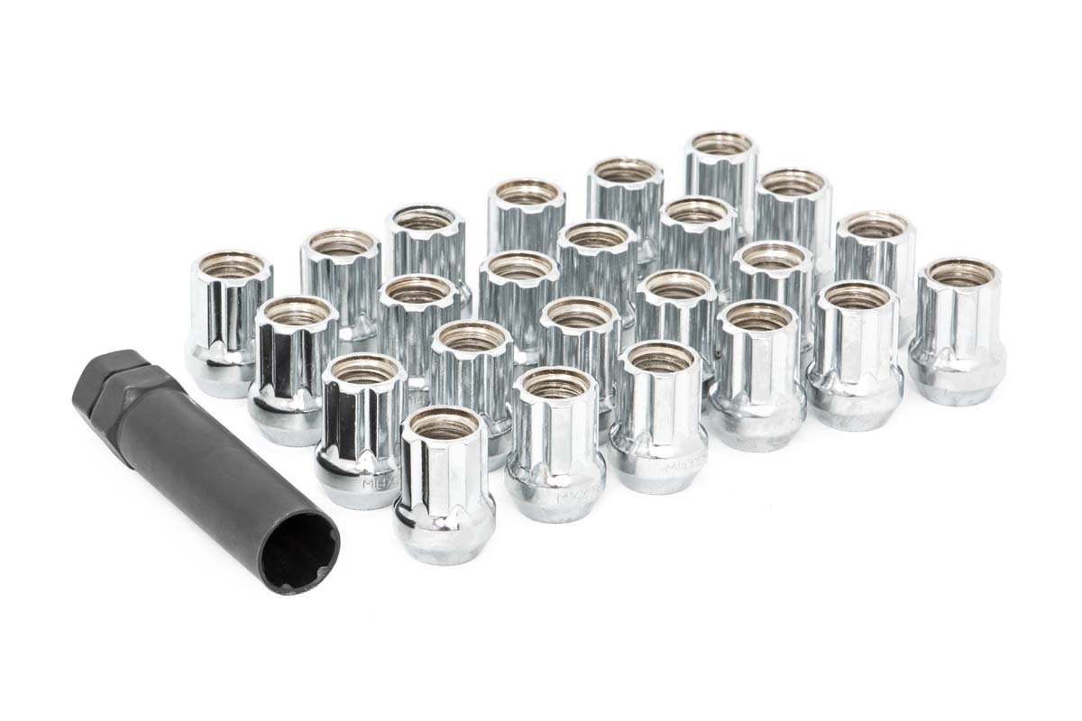 https://ewr1.vultrobjects.com/sema-data-images/DHTP/m14x2_lug_nut_set_chrome_open_end_-_98-0418oe_1.jpg