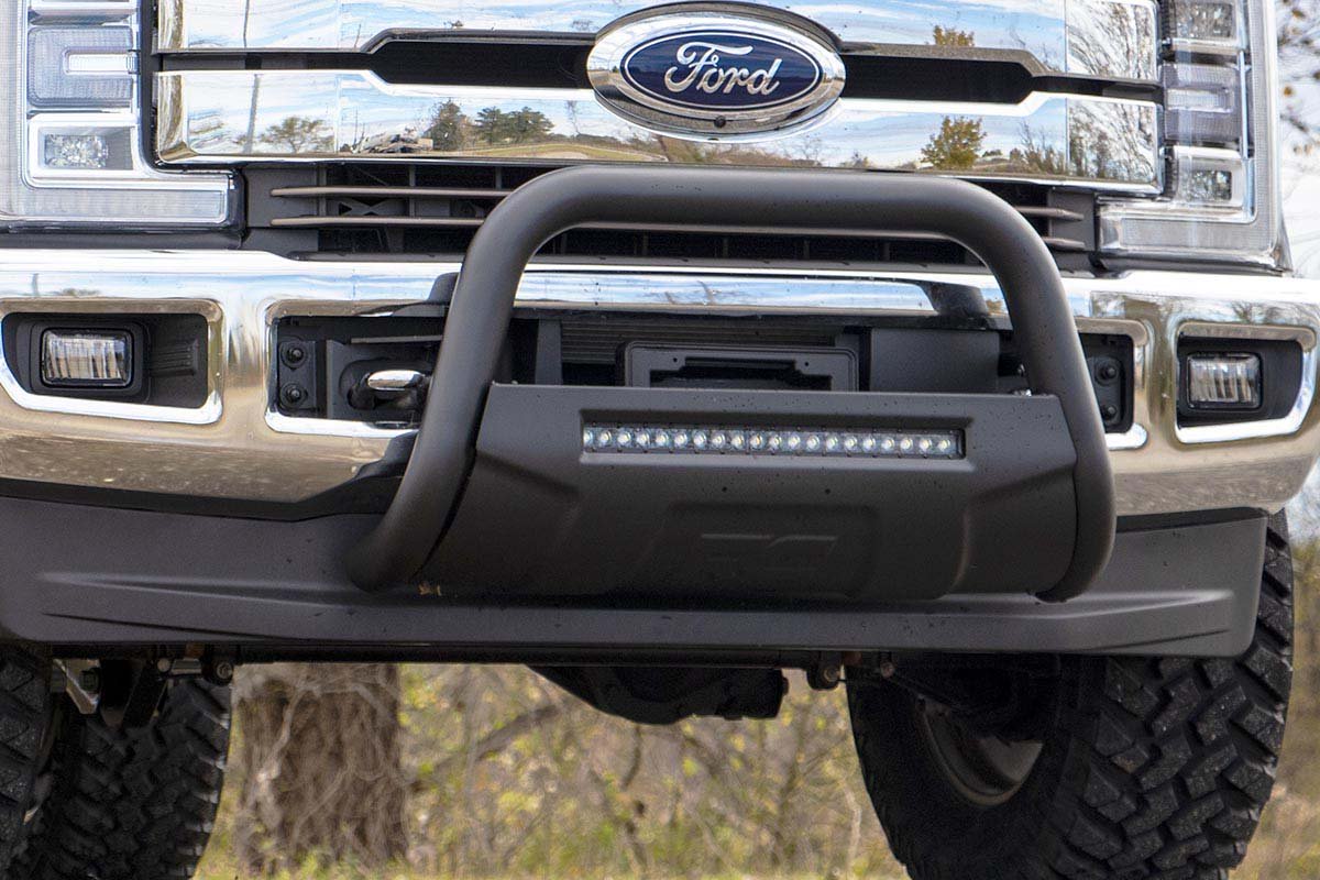 https://ewr1.vultrobjects.com/sema-data-images/DHTP/f-250bullbar_1.jpg