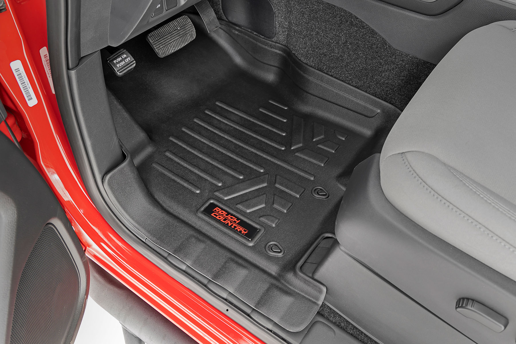 https://ewr1.vultrobjects.com/sema-data-images/DHTP/frontier-floormats-base.jpg
