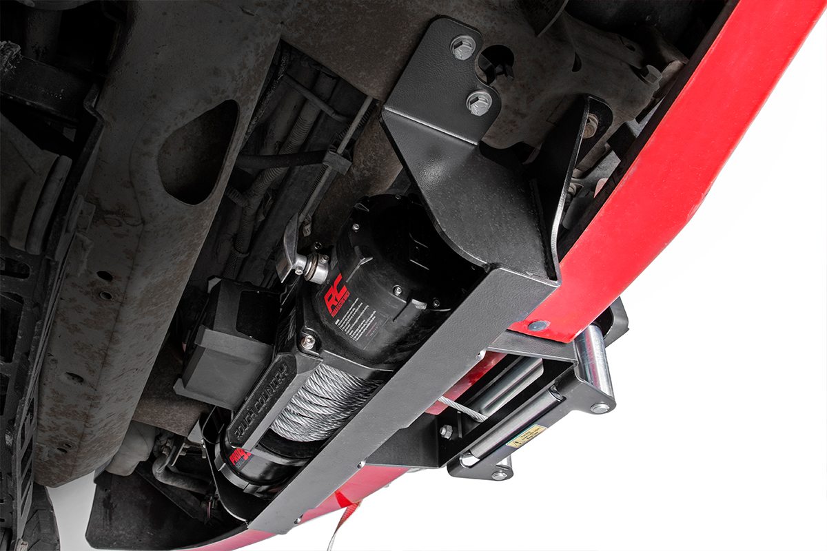 https://ewr1.vultrobjects.com/sema-data-images/DHTP/gm-hidden-winch-plate_11002-redsilverado2.jpg