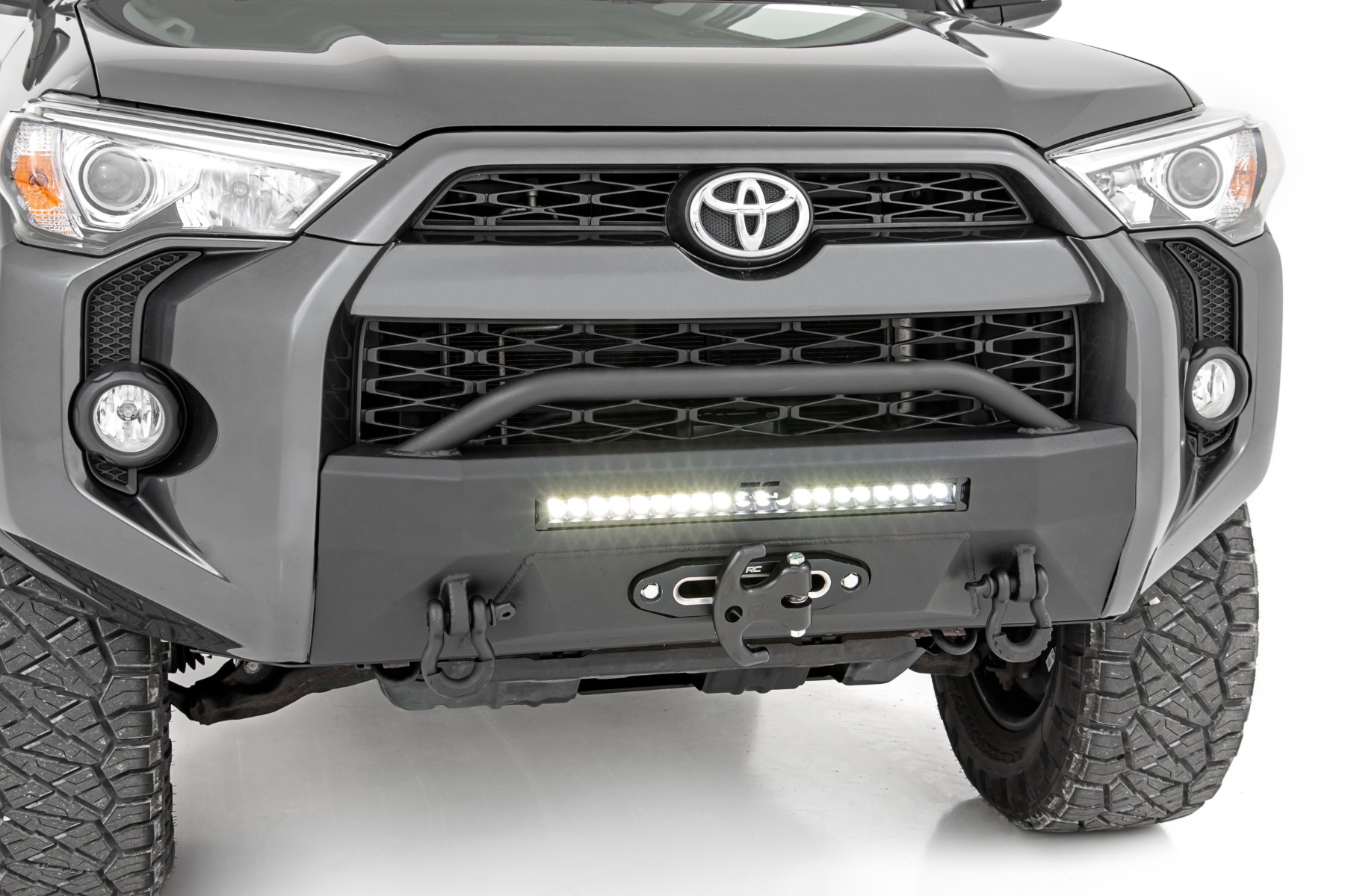 https://ewr1.vultrobjects.com/sema-data-images/DHTP/14-21_4runner_front_winch_bumper_20in_drl_combo_-_10745.jpg