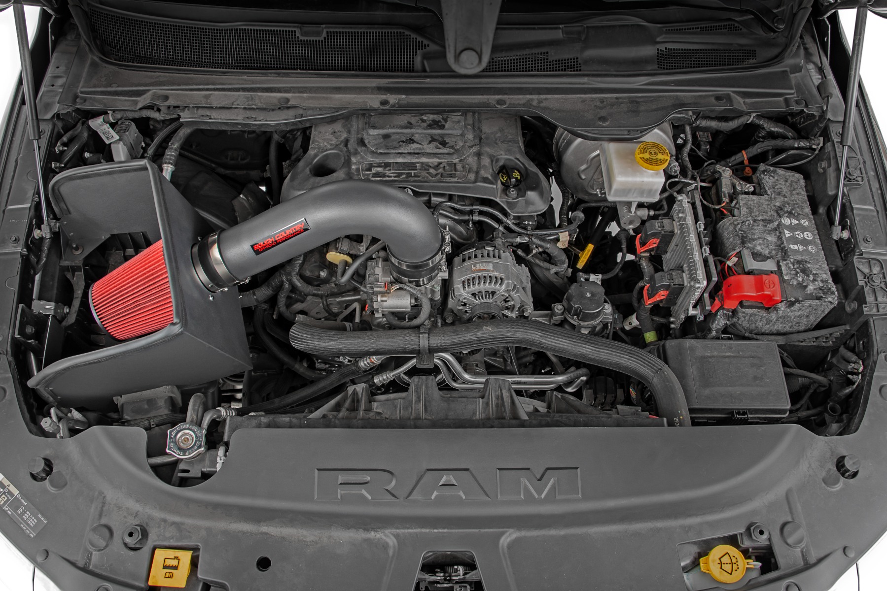 https://ewr1.vultrobjects.com/sema-data-images/DHTP/19-21_ram_1500_cold_air_intake_and_pre-filter_-_10477pf.jpg