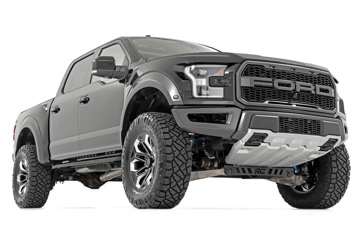 https://ewr1.vultrobjects.com/sema-data-images/DHTP/17-18_raptor_4_5in_n3_lift_-_51930.jpg
