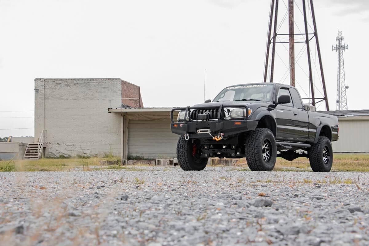 https://ewr1.vultrobjects.com/sema-data-images/DHTP/95-04_tacoma_6in_lift_-_74130_preview_1.jpg
