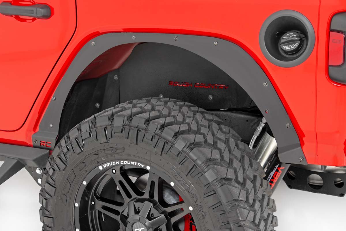 https://ewr1.vultrobjects.com/sema-data-images/DHTP/18-19_jl_fender_deletes_-_10539.jpg
