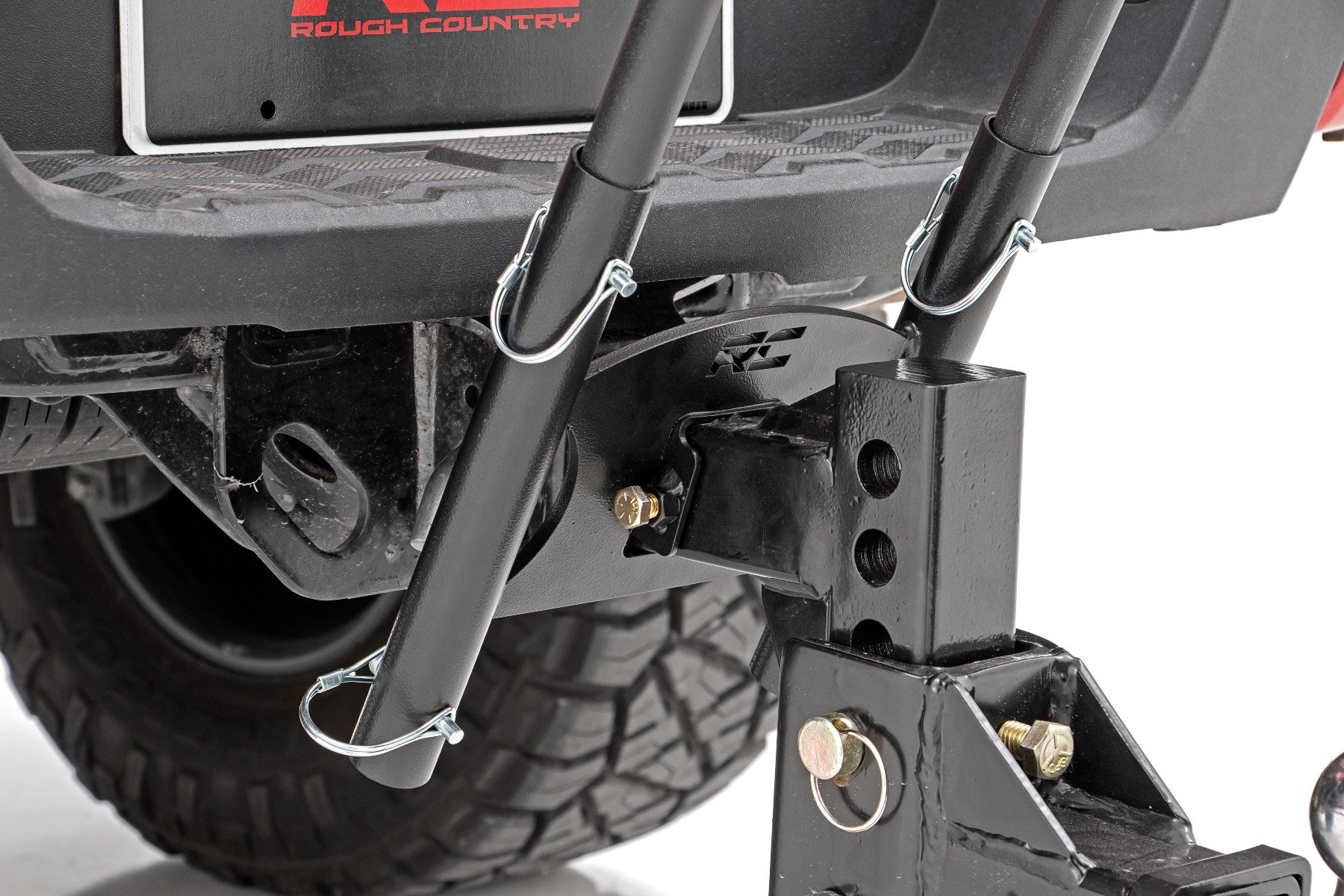 https://ewr1.vultrobjects.com/sema-data-images/DHTP/universal_hitch_flag_pole_holder_-_117500.jpg