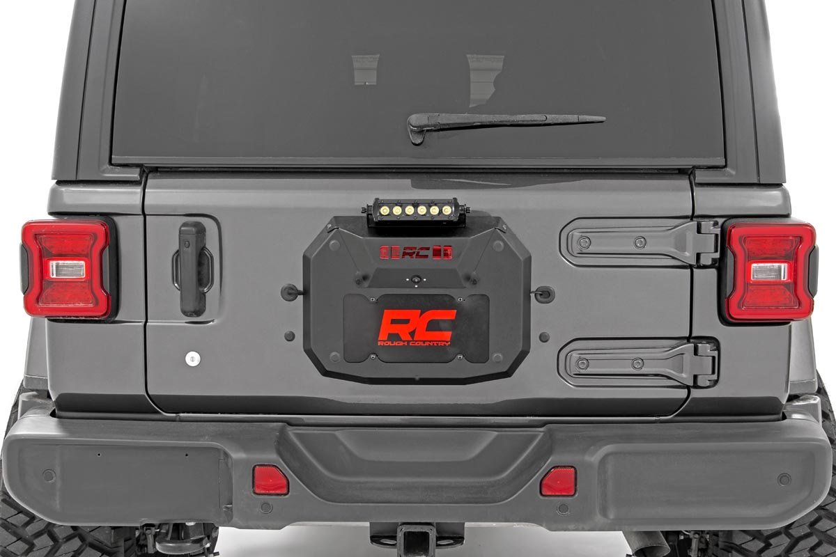 https://ewr1.vultrobjects.com/sema-data-images/DHTP/18-19_jl_spare_tire_delete_8in_black-series_combo_-_10584.jpg