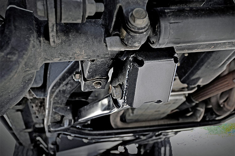 https://ewr1.vultrobjects.com/sema-data-images/DHTP/jeep-jk-front-control-arm-skid-plates_792-installed.jpg