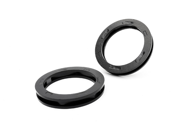 https://ewr1.vultrobjects.com/sema-data-images/DHTP/jeep-lift-kit_1060-base.jpg