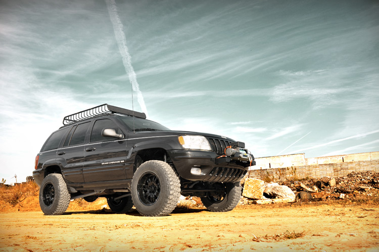 https://ewr1.vultrobjects.com/sema-data-images/DHTP/jeep-wj-winch-plate_1064-base.jpg