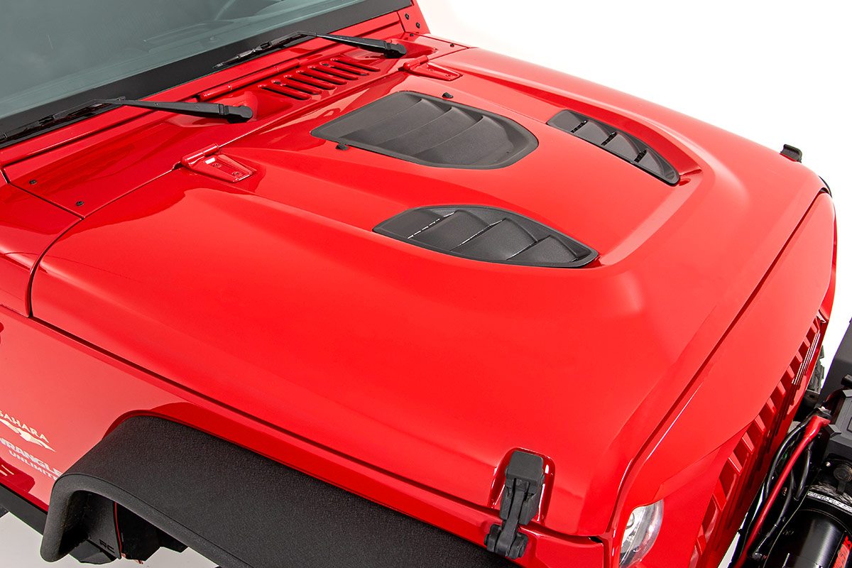 https://ewr1.vultrobjects.com/sema-data-images/DHTP/jk-hood.jpg