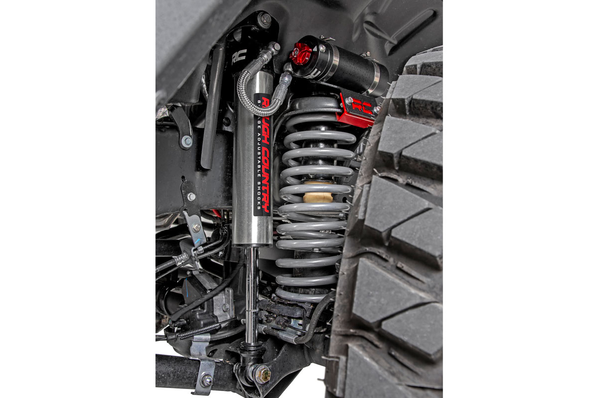 https://ewr1.vultrobjects.com/sema-data-images/DHTP/jl_3_5-4_5in_rear_vertex_shocks_-_6jl_6in_rear_vertex_shocks_-_689007.jpg