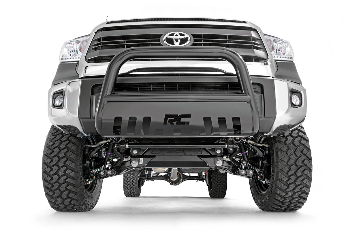 https://ewr1.vultrobjects.com/sema-data-images/DHTP/tundra-bullbar_3.jpg