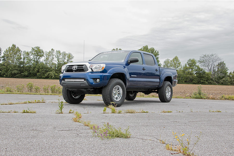 https://ewr1.vultrobjects.com/sema-data-images/DHTP/lights-30-inch-toyota-tacoma-mounts_70542-single-frdr.jpg