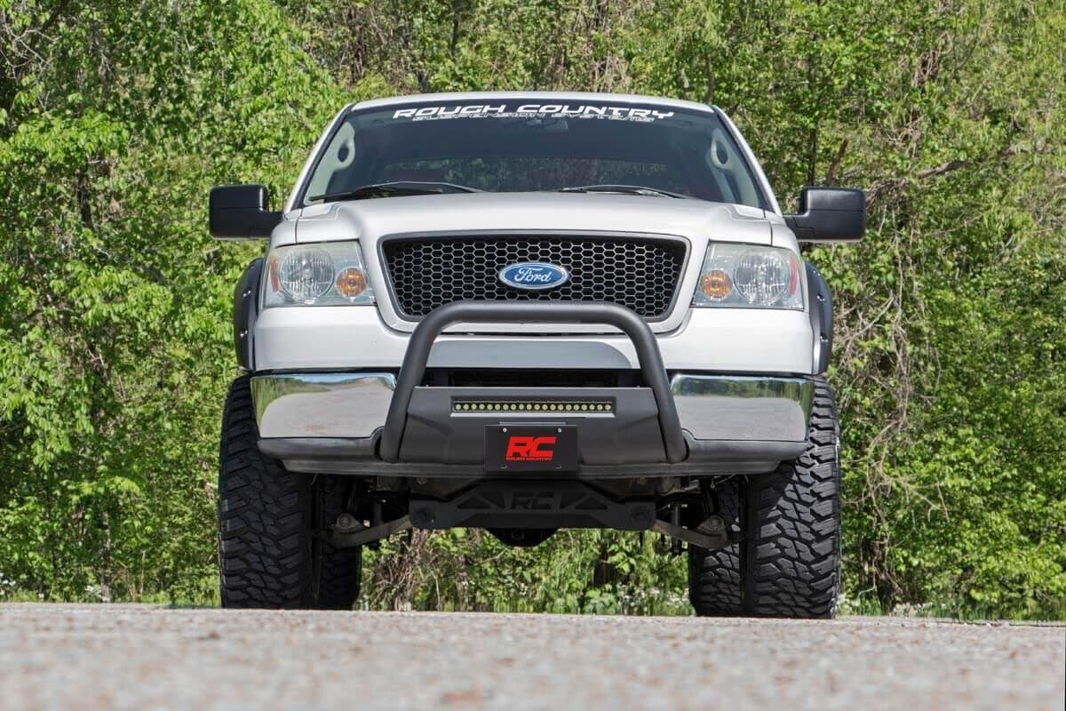https://ewr1.vultrobjects.com/sema-data-images/DHTP/ford-lift-kit_52330-base.jpg