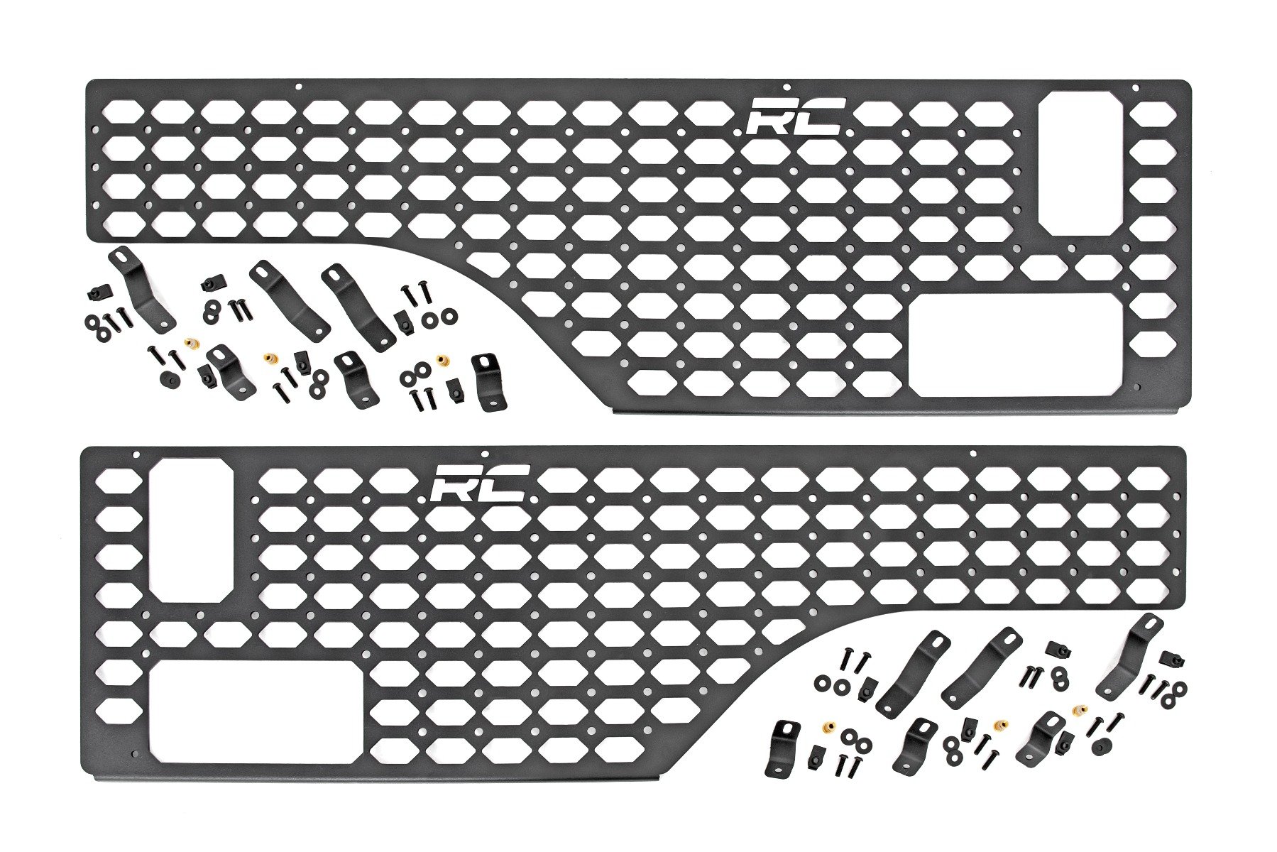 https://ewr1.vultrobjects.com/sema-data-images/DHTP/20-21_gladiator_driver_passenger_molle_rack_combo_-_10636.jpg