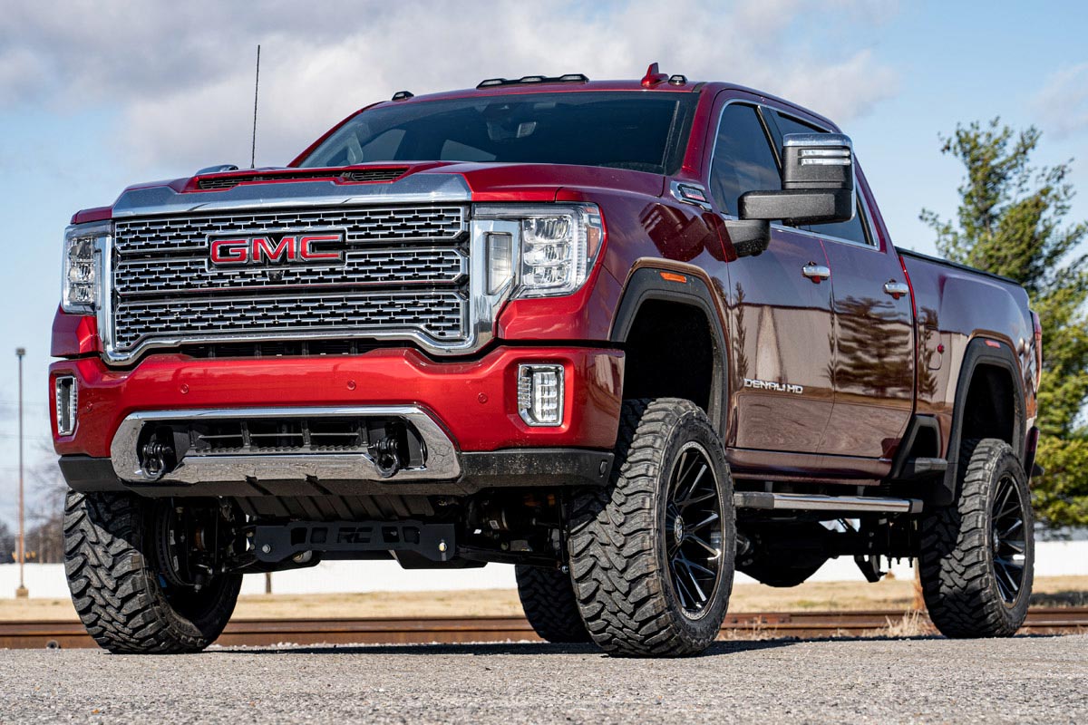 https://ewr1.vultrobjects.com/sema-data-images/DHTP/2020_chevy_hd_5in_v2_lift_-_10270.jpg