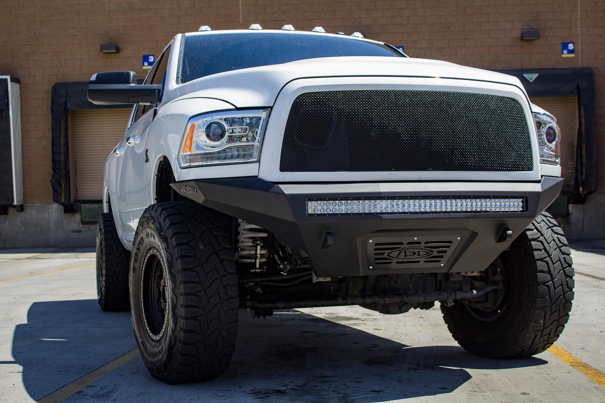 https://ewr1.vultrobjects.com/sema-data-images/GGVF/f511182770103.jpg