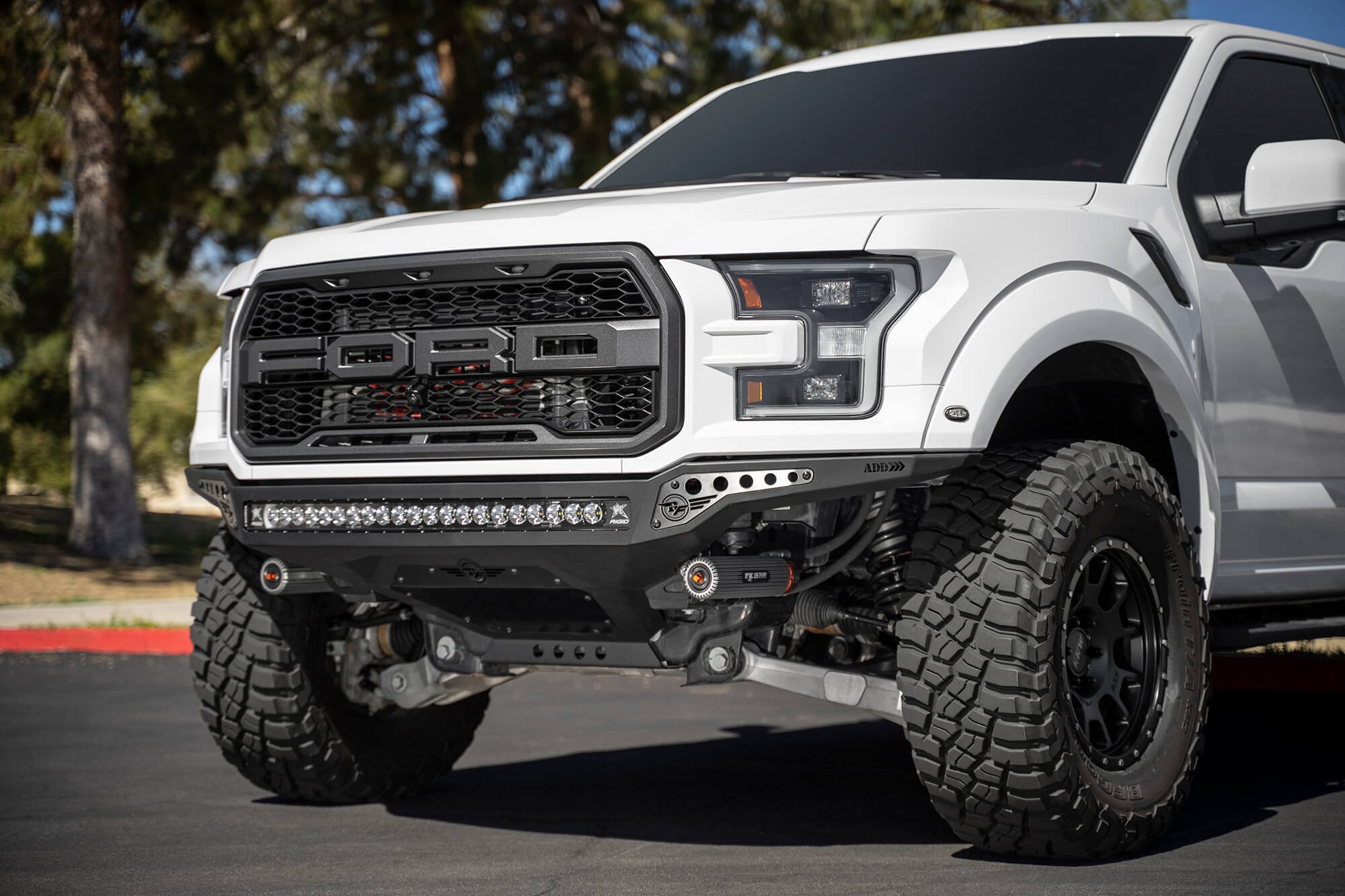 https://ewr1.vultrobjects.com/sema-data-images/GGVF/f114922770103.jpg