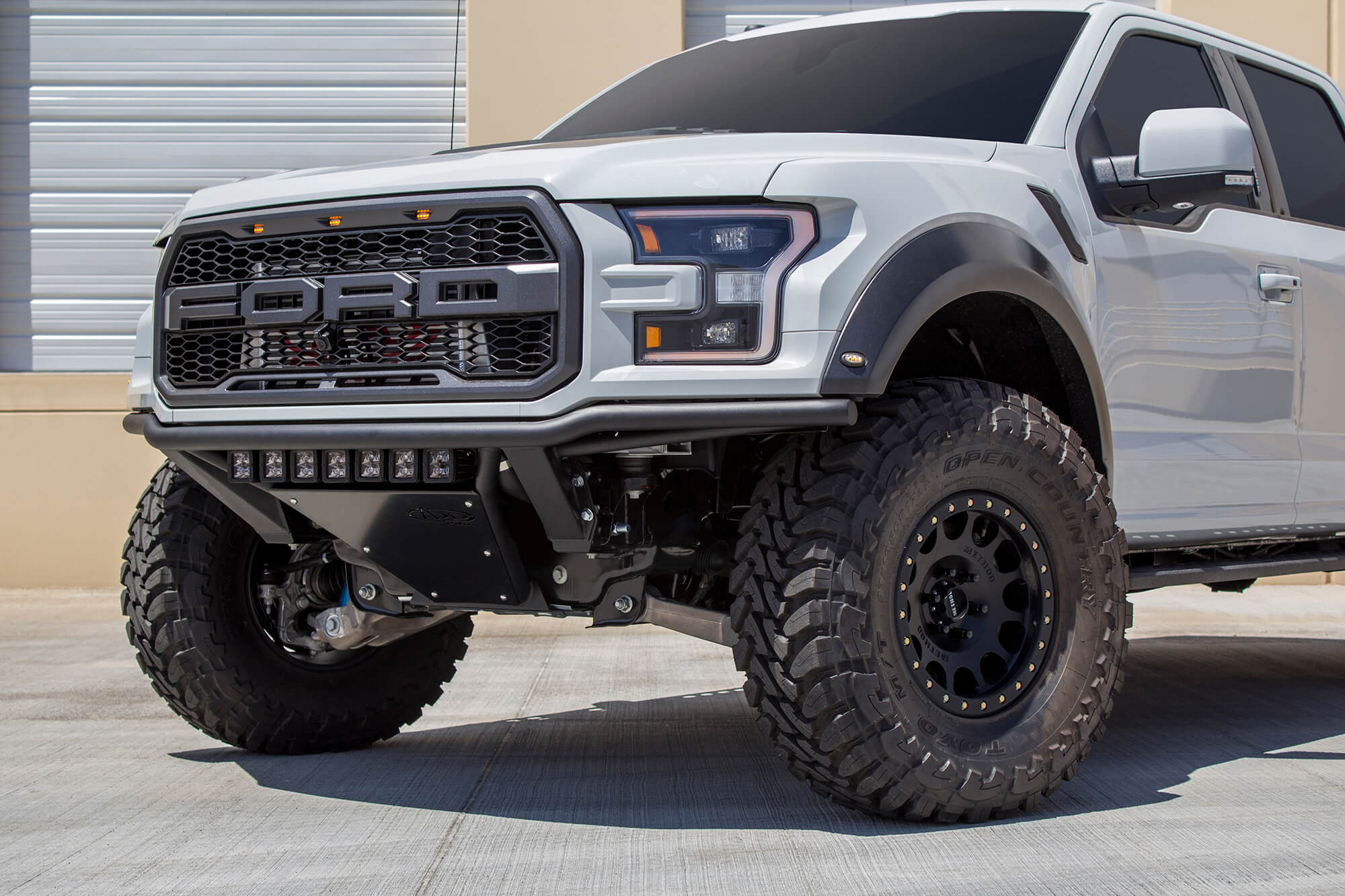 https://ewr1.vultrobjects.com/sema-data-images/GGVF/f118052100103.jpg