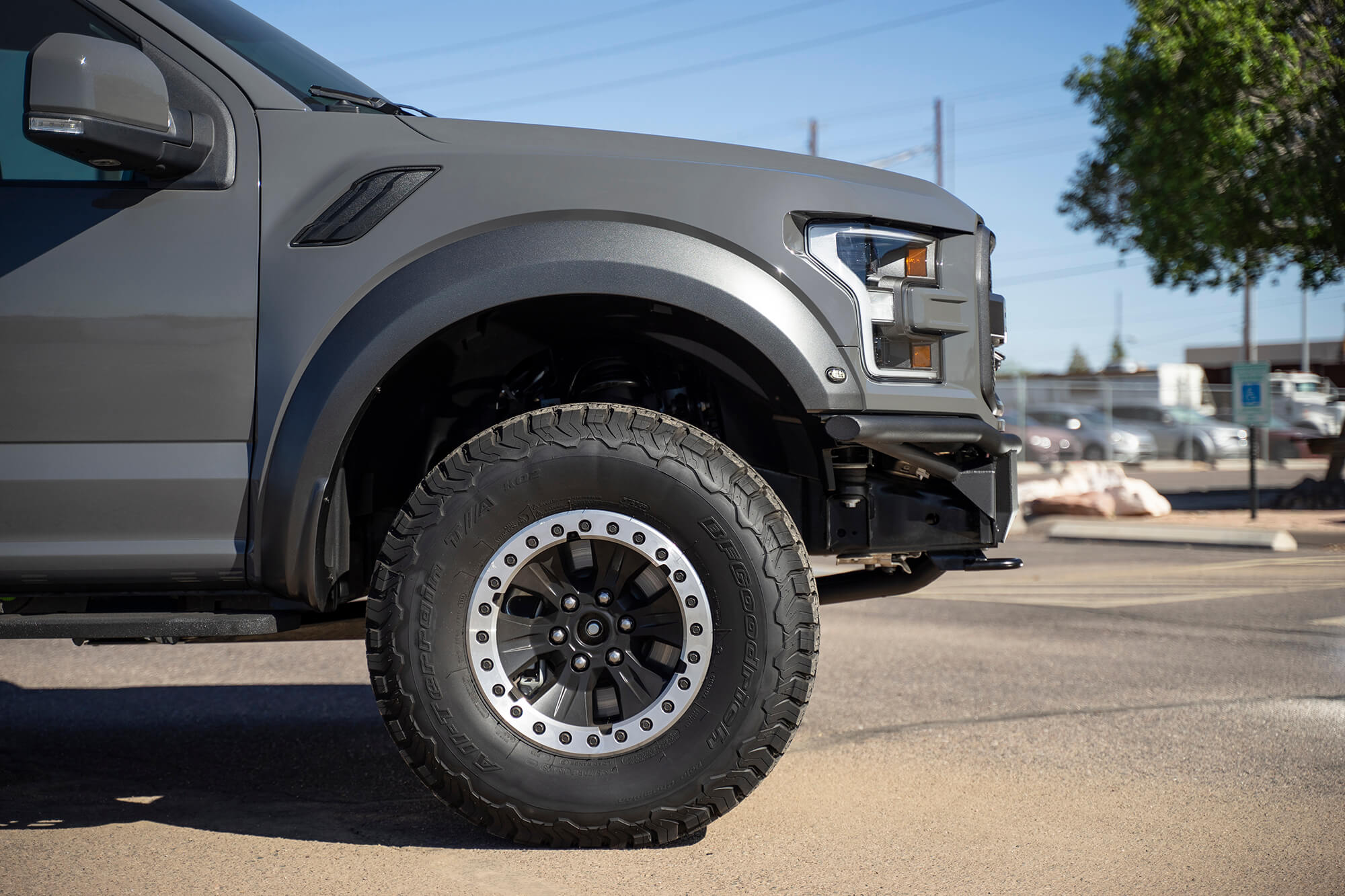 https://ewr1.vultrobjects.com/sema-data-images/GGVF/f118102100103.jpg