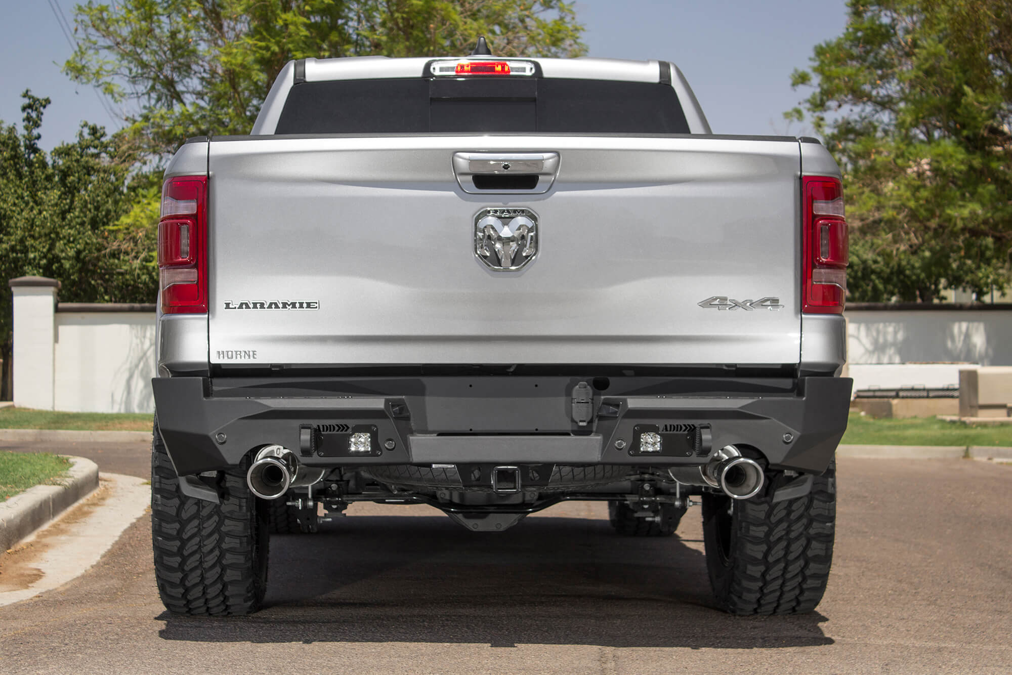 https://ewr1.vultrobjects.com/sema-data-images/GGVF/r551281280103.jpg