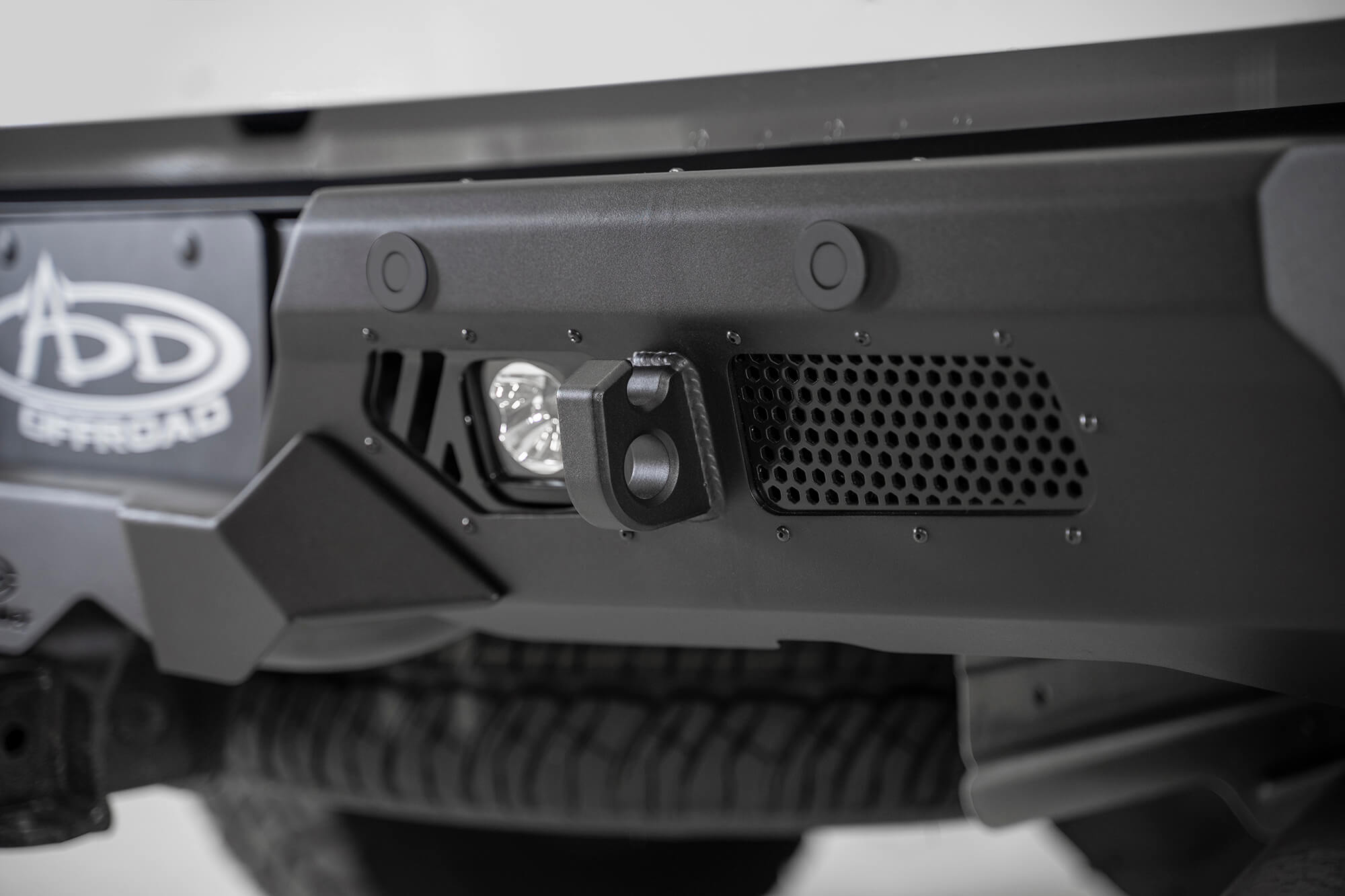 https://ewr1.vultrobjects.com/sema-data-images/GGVF/r270021280103.jpg