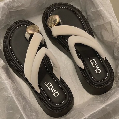 바야밴드슬라이드 추천상품 행텐 여성 발편한 푹신푹신 큐빅 슬리퍼 바야밴드슬라이드 추천상품 행텐 여성 발편한 푹신푹신 큐빅 슬리퍼