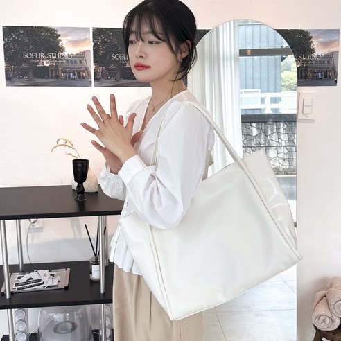추천제품 이너이너프 여성 빅사이즈 보부상 레더백 숄더백 가방 추천제품 이너이너프 여성 빅사이즈 보부상 레더백 숄더백 가방