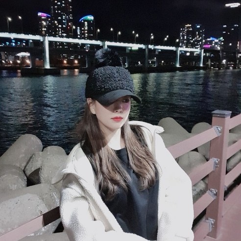 털방울모자 추천상품 느와드코코 뽀글이 방울털 벨크로 겨울 캡 모자 털방울모자 추천상품 느와드코코 뽀글이 방울털 벨크로 겨울 캡 모자